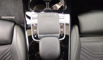 Mercedes 180D completo