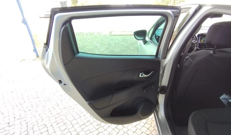 Renault Clio completo