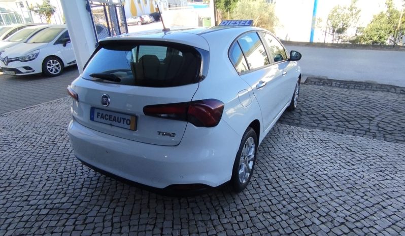 Fiat Tipo completo