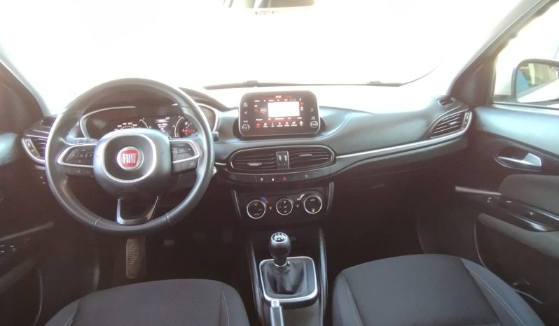 Fiat Tipo completo