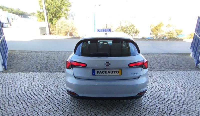 Fiat Tipo completo