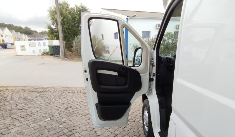 Peugeot Boxer completo