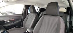Peugeot e-208 completo