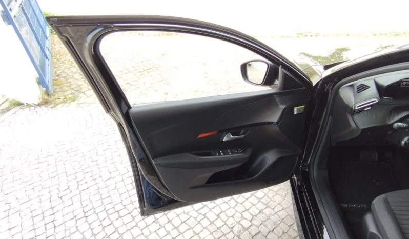 Peugeot e-208 completo