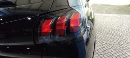 Peugeot e-208 completo