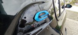 Peugeot e-208 completo