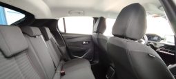 Peugeot e-208 completo
