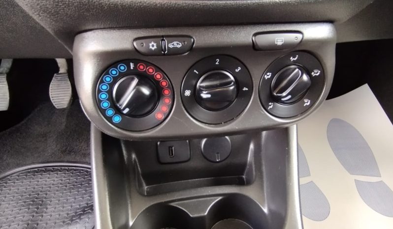 Opel Corsa completo