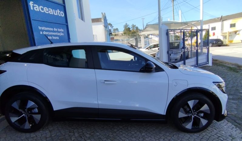Renault e-Megane completo