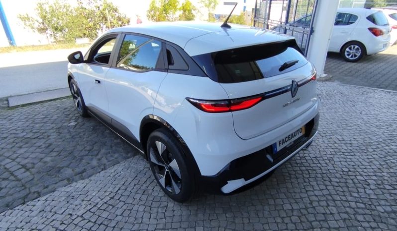 Renault e-Megane completo