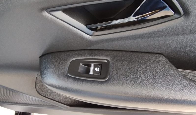 Renault e-Megane completo