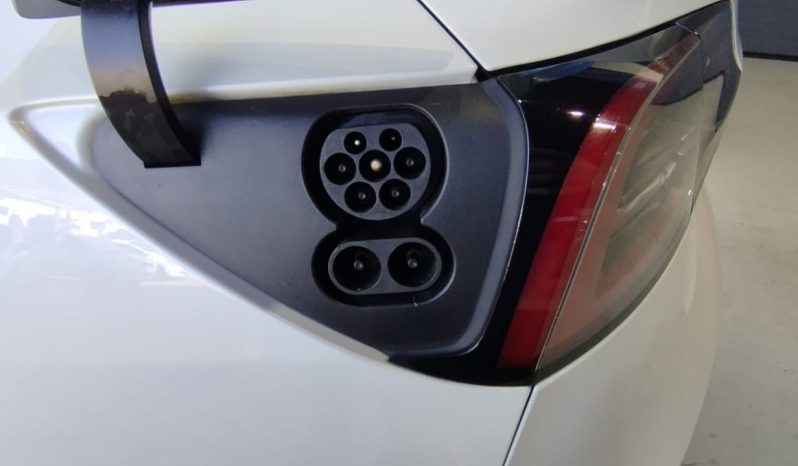 Tesla Model 3 completo