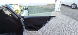 Tesla Model 3 completo