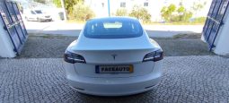 Tesla Model 3 completo