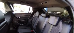 Peugeot e-208 completo