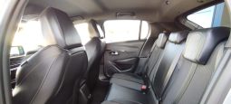 Peugeot e-208 completo