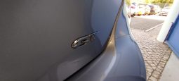 Peugeot e-208 completo