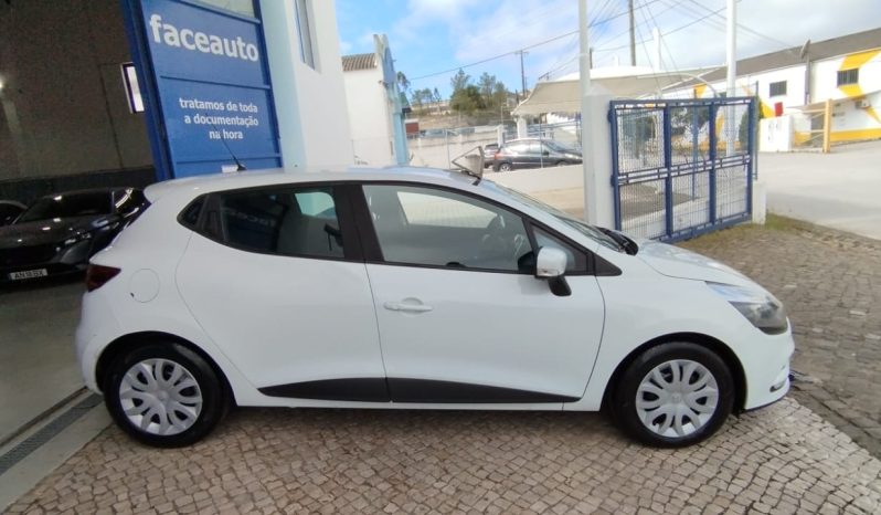 Renault Clio completo
