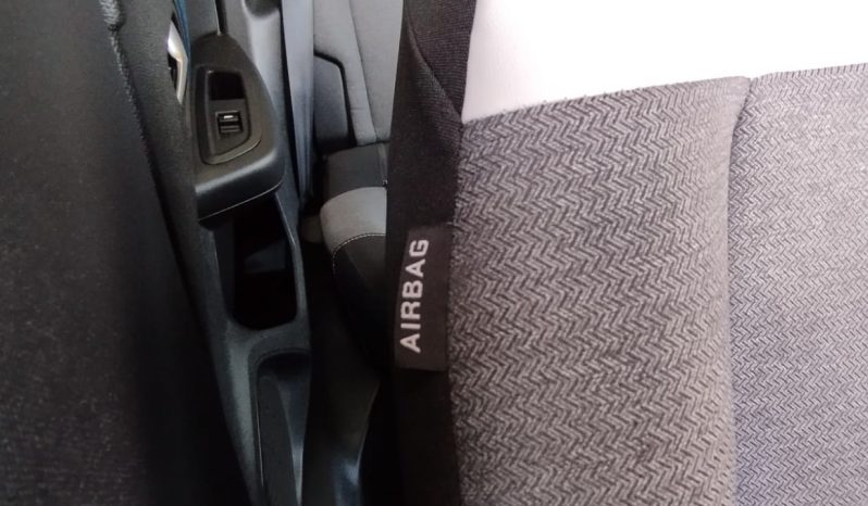 Citroen e-C4 completo