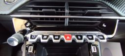 Peugeot e-208 completo