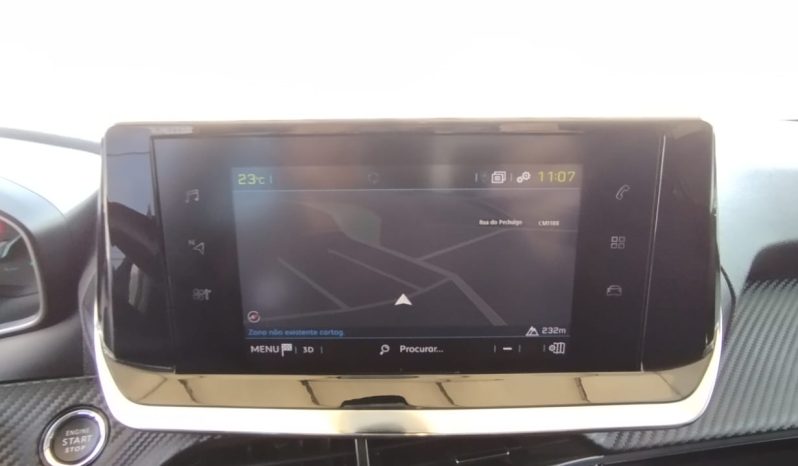 Peugeot e-208 completo