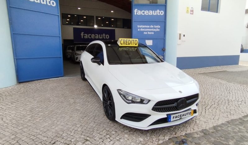 Mercedes-Benz CLA 180d AMG completo