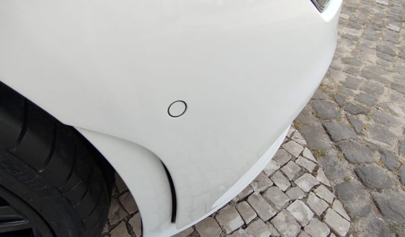 Mercedes-Benz CLA 180d AMG completo
