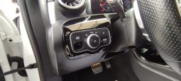 Mercedes-Benz CLA 180d AMG completo