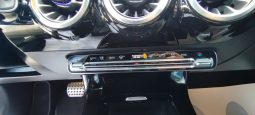 Mercedes-Benz CLA 180d AMG completo