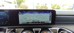 Mercedes-Benz CLA 180d AMG completo