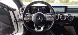 Mercedes-Benz CLA 180d AMG completo
