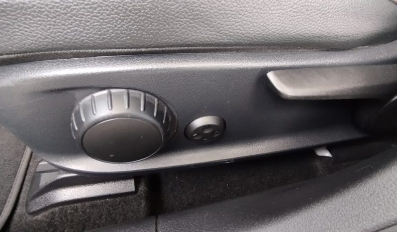 Mercedes-Benz CLA 180d AMG completo