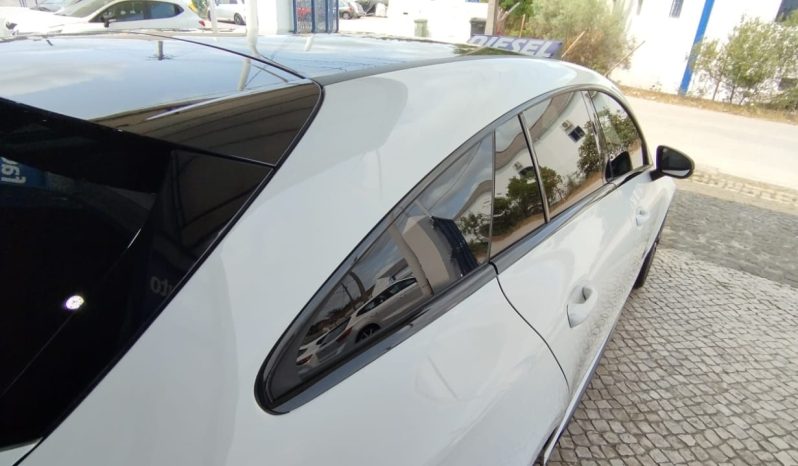 Mercedes-Benz CLA 180d AMG completo