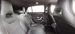 Mercedes-Benz CLA 180d AMG completo