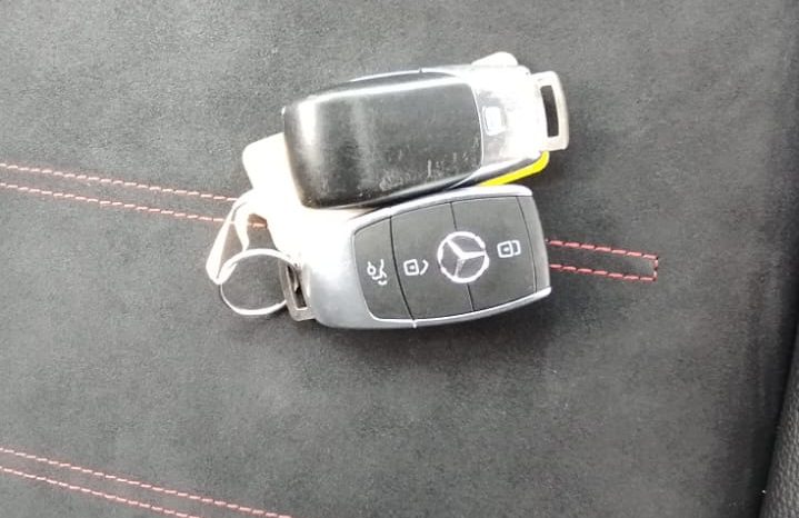 Mercedes-Benz CLA 180d AMG completo