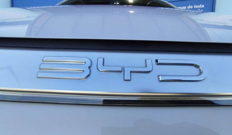 BYD Atto 3 completo