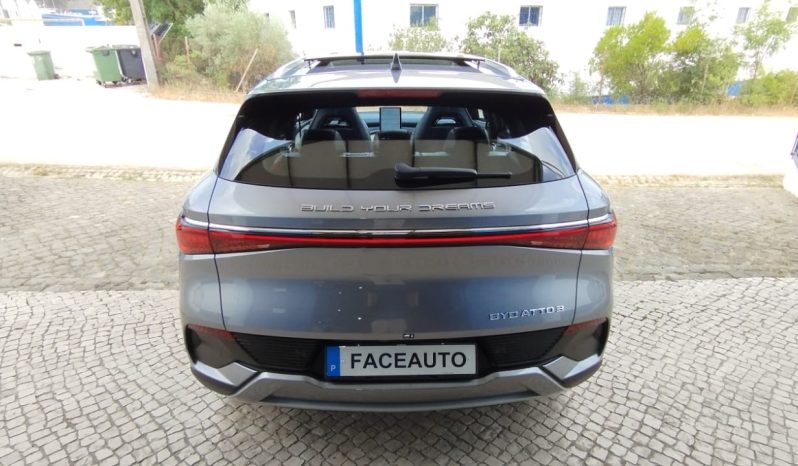 BYD Atto 3 completo