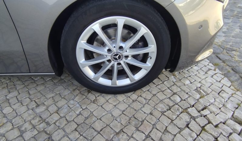 Mercedes Class A 180d completo