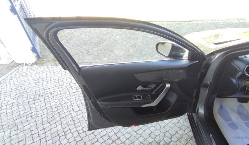 Mercedes Class A 180d completo