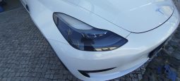 Tesla Model 3 completo