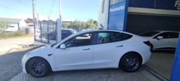 Tesla Model 3 completo