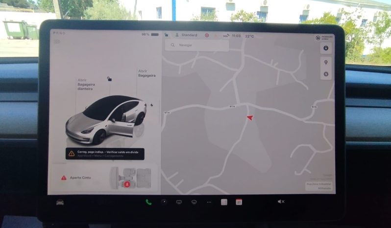 Tesla Model 3 completo