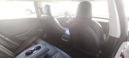 Tesla Model 3 completo