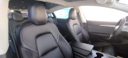 Tesla Model 3 completo