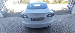 Tesla Model 3 completo