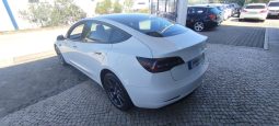 Tesla Model 3 completo