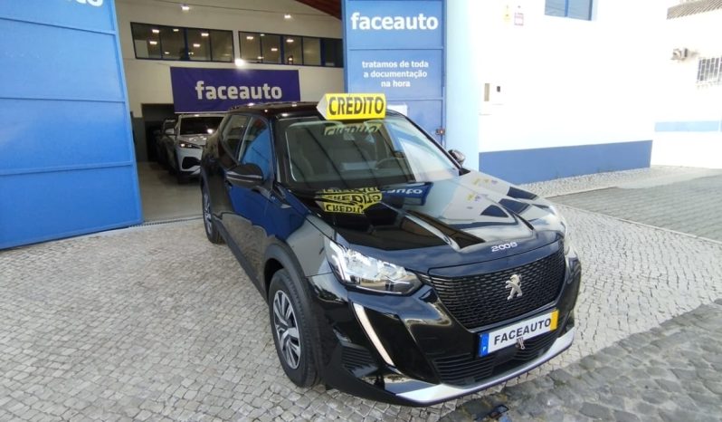 Peugeot e-2008 completo