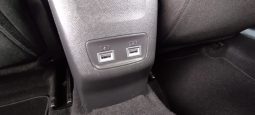 Peugeot e-2008 completo