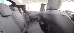 Peugeot e-208 completo