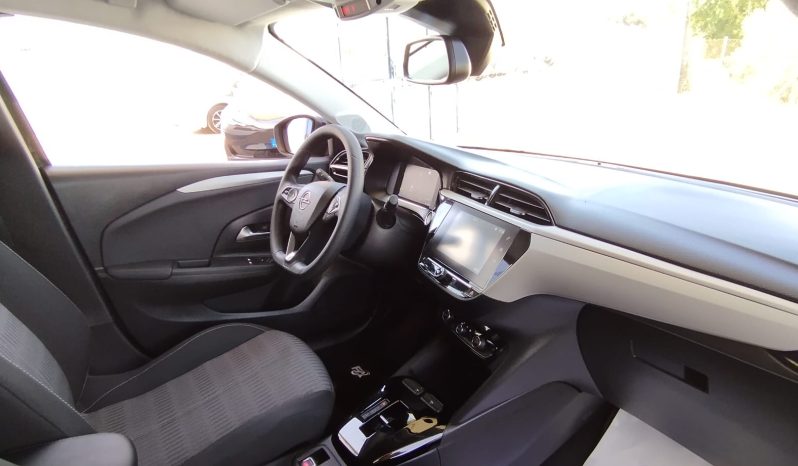 Opel E-Corsa completo